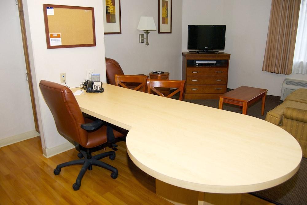 Candlewood Suites Elkhart By Ihg Extérieur photo